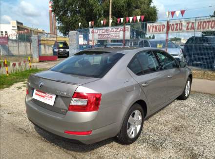 Škoda - Octavia