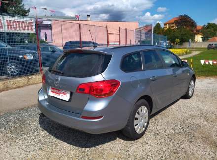 Opel - Astra