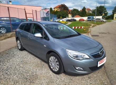 Opel - Astra
