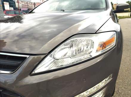 Ford - Mondeo