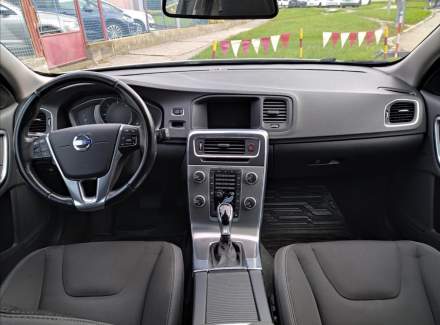 Volvo - V60
