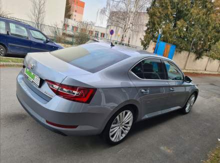 Škoda - Superb