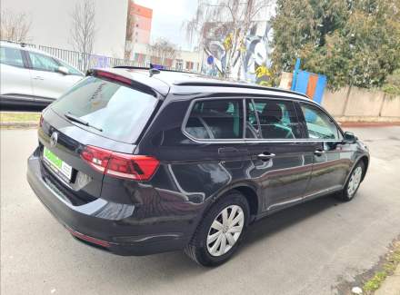 Volkswagen - Passat