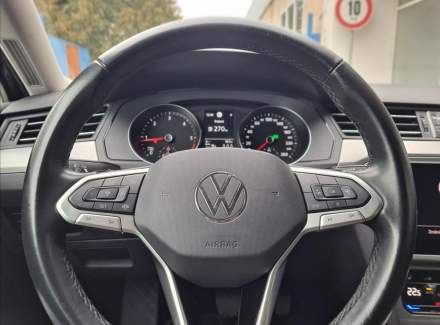 Volkswagen - Passat