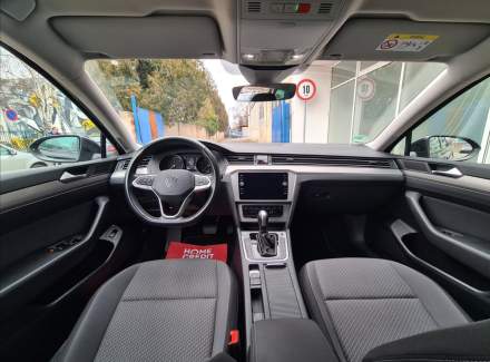 Volkswagen - Passat