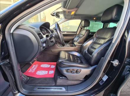 Volkswagen - Touareg