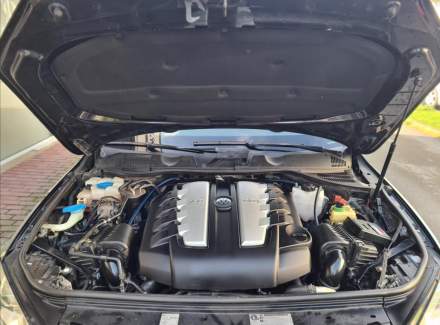 Volkswagen - Touareg