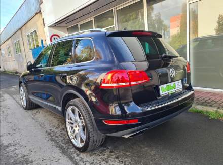 Volkswagen - Touareg