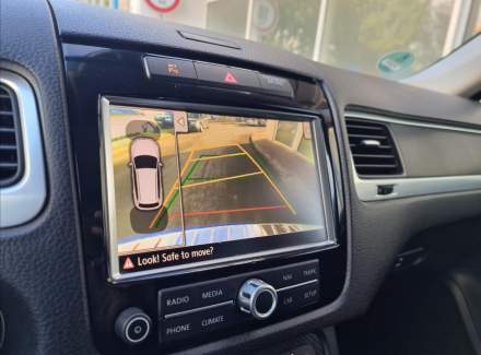 Volkswagen - Touareg