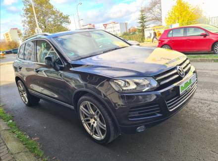 Volkswagen - Touareg