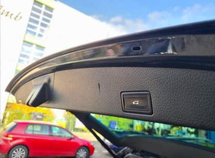 Volkswagen - Touareg