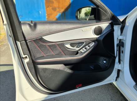 Mercedes-Benz - C-class