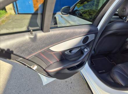 Mercedes-Benz - C-class