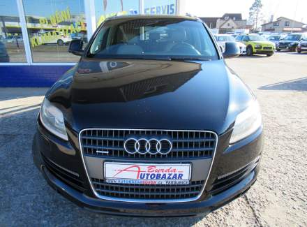 Audi - Q7