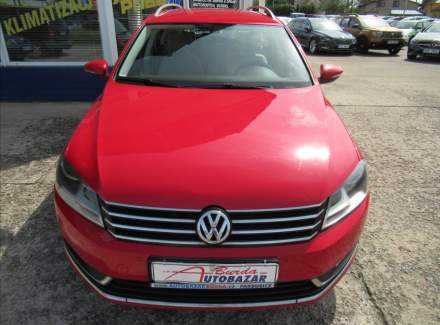 Volkswagen - Passat