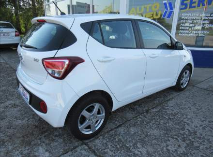 Hyundai - i10