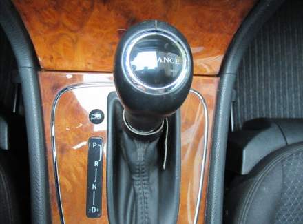 Mercedes-Benz - E-class