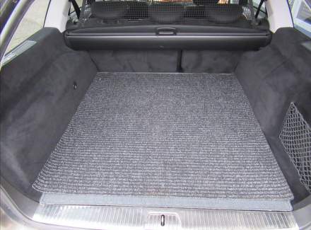 Mercedes-Benz - E-class