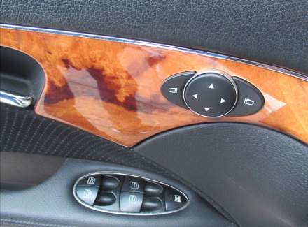 Mercedes-Benz - E-class