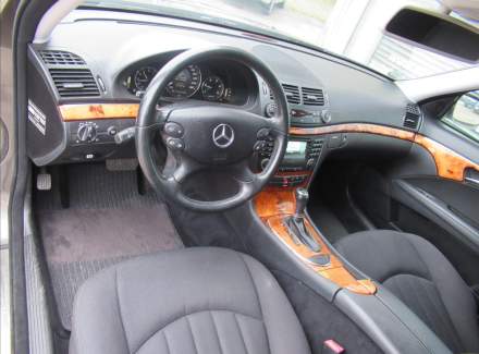 Mercedes-Benz - E-class