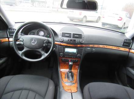 Mercedes-Benz - E-class