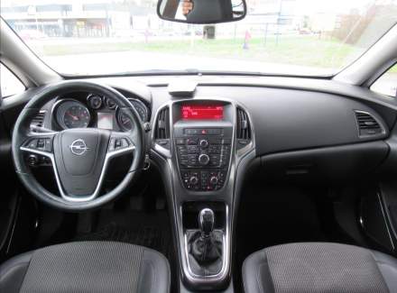 Opel - Astra