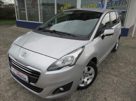 Peugeot - 5008