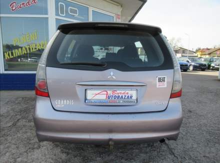 Mitsubishi - Grandis