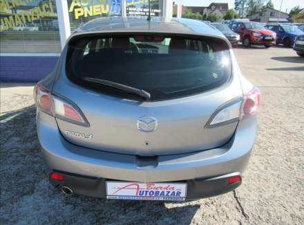 Mazda - 3