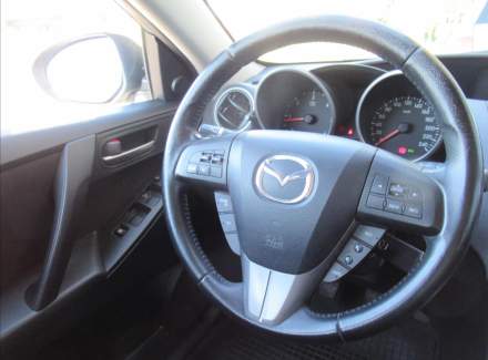 Mazda - 3