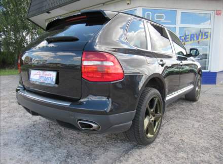 Porsche - Cayenne