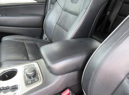 Jeep - Grand Cherokee