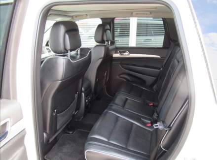 Jeep - Grand Cherokee