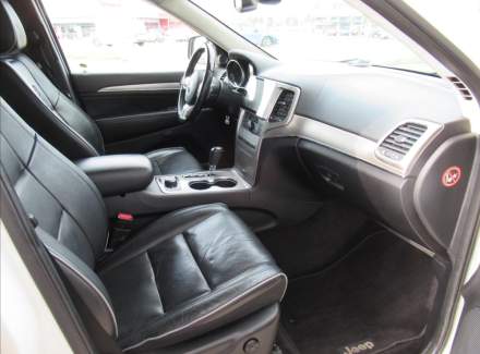Jeep - Grand Cherokee