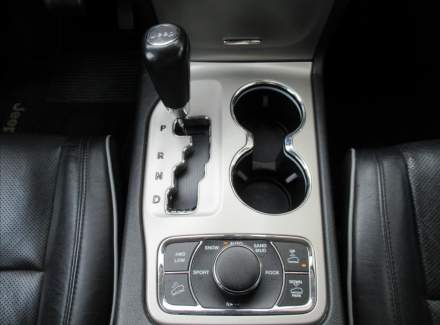 Jeep - Grand Cherokee