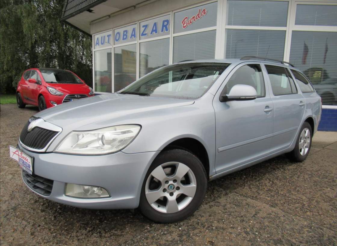 Škoda - Octavia