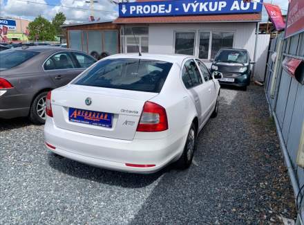Škoda - Octavia