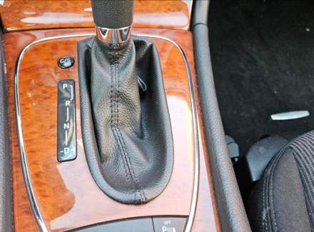 Mercedes-Benz - E-class