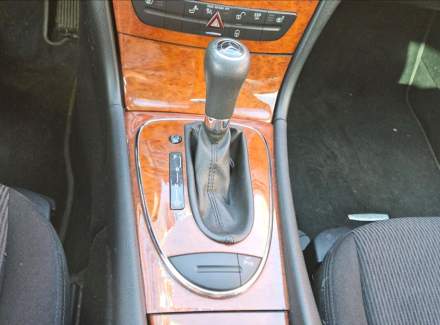 Mercedes-Benz - E-class