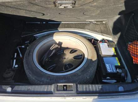 Mercedes-Benz - E-class