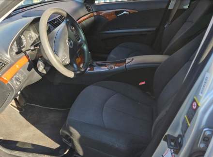 Mercedes-Benz - E-class