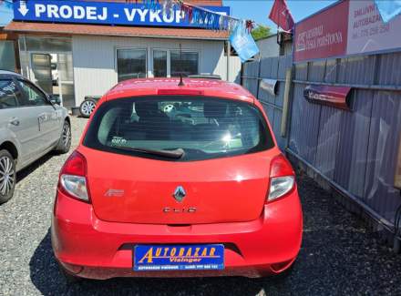 Renault - Clio