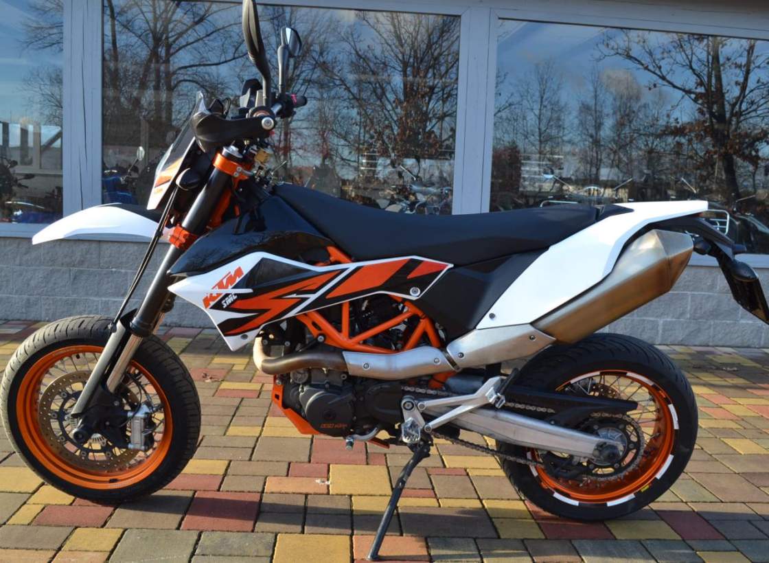 KTM