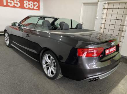 Audi - S5