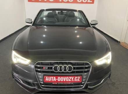 Audi - S5