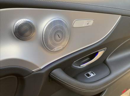 Mercedes-Benz - E-class