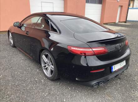 Mercedes-Benz - E-class