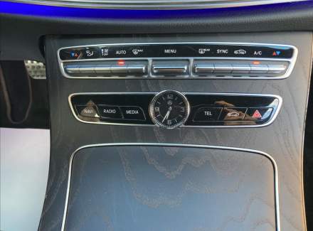 Mercedes-Benz - E-class