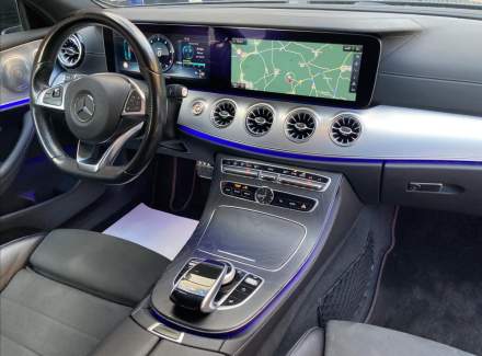 Mercedes-Benz - E-class