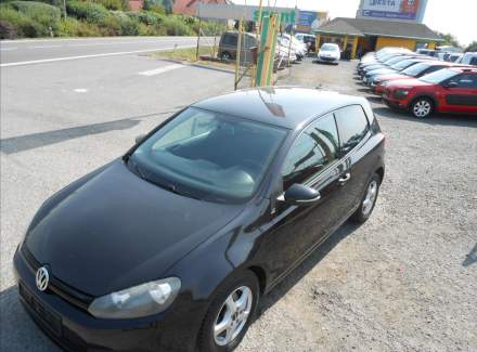 Volkswagen - Golf